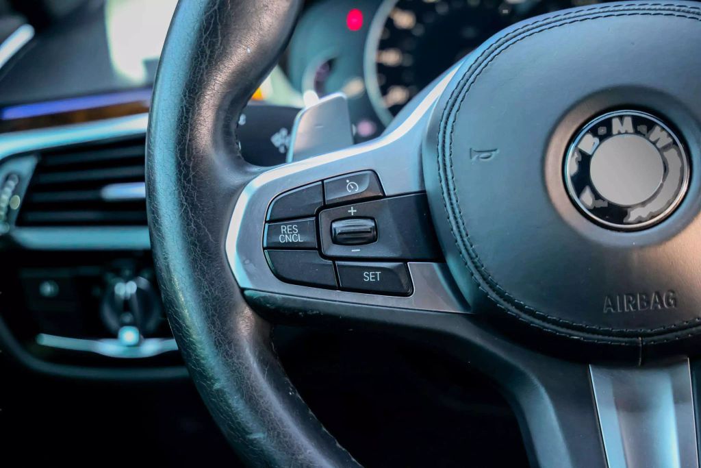 2017 BMW 5 SERIES SEDAN 6-CYL, TURBO, 3.0 LITER 540I SEDAN 4D