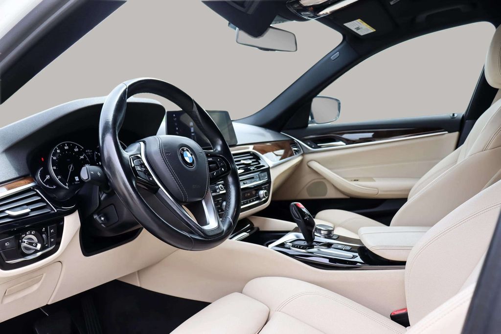 2018 BMW 5 SERIES SEDAN 4-CYL, TWIN TURBO, 2.0 LITER 530I SEDAN 4D