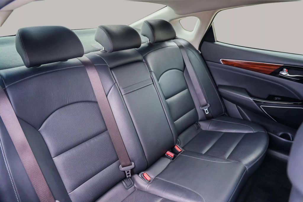 2019 KIA CADENZA SEDAN V6, GDI, 3.3 LITER PREMIUM SEDAN 4D