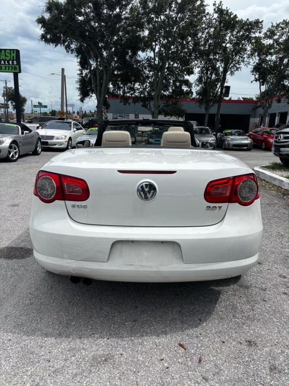 2009 VOLKSWAGEN EOS CONVERTIBLE 4-CYL, TURBO, 2.0 LITER KOMFORT CONVERTIBLE 2D