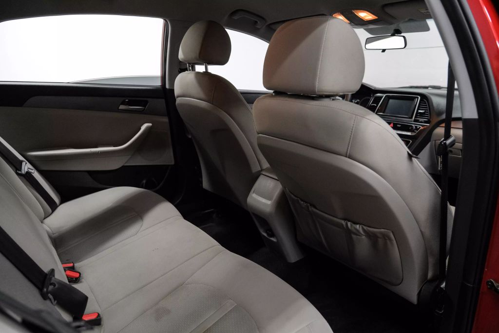 2019 HYUNDAI SONATA SEDAN 4-CYL, SULEV, 2.4 LITER SE SEDAN 4D