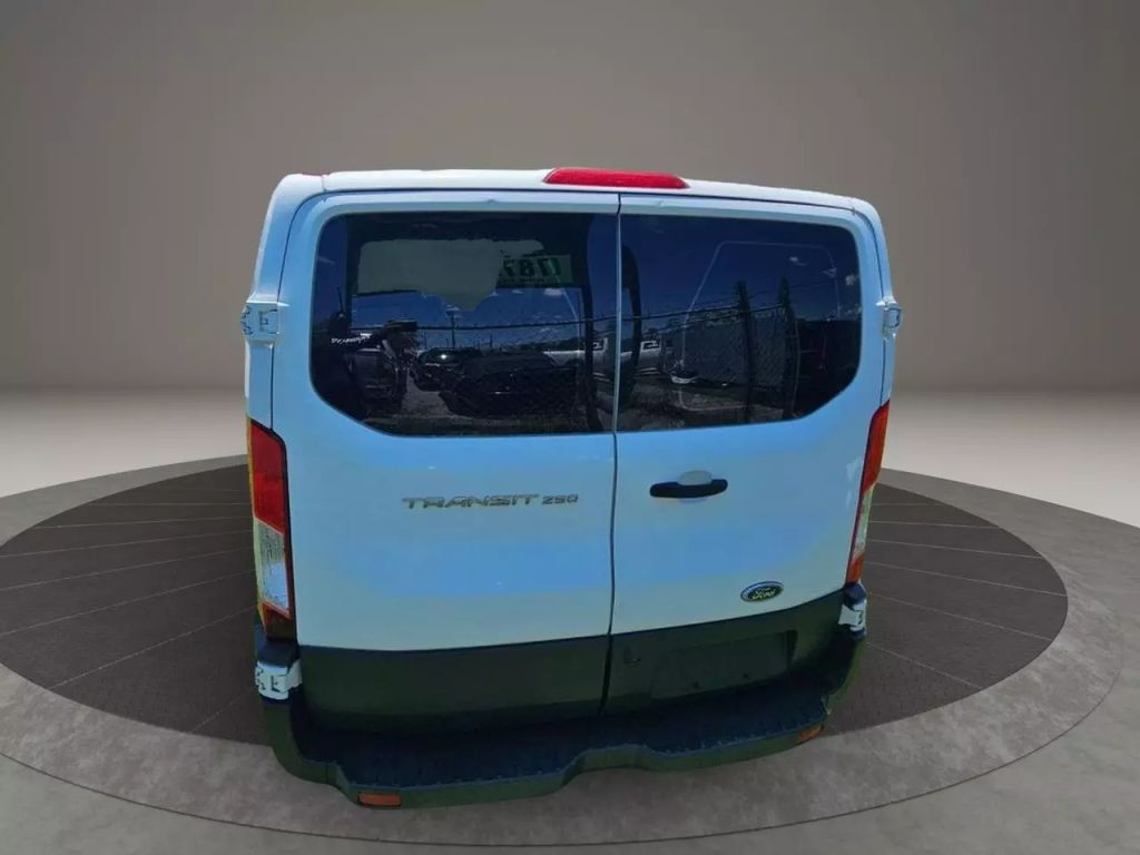 2016 Ford Transit 250 Van - Image 6 2016 Ford Transit 250 Van - Image 6