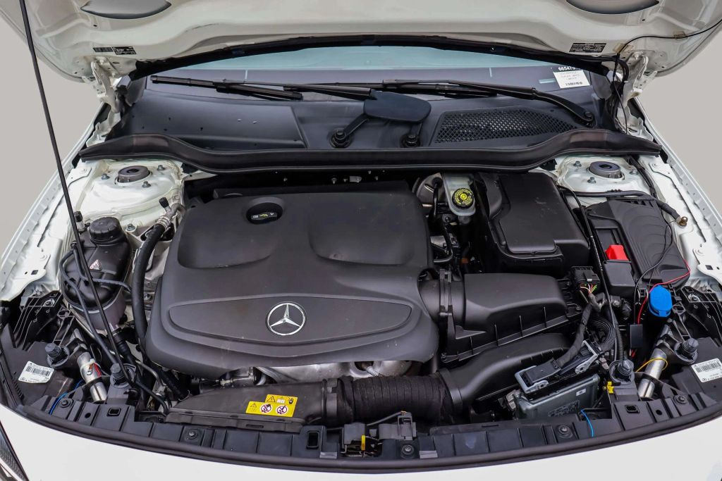 2020 MERCEDES-BENZ GLA SUV 4-CYL, TURBO, 2.0 LITER GLA 250 4MATIC SPORT UTILITY 4D