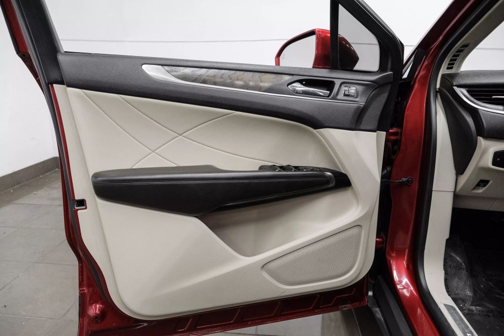 2019 LINCOLN MKC SUV 4-CYL, TURBO, ECOBOOST, 2.0 LITER RESERVE SPORT UTILITY 4D
