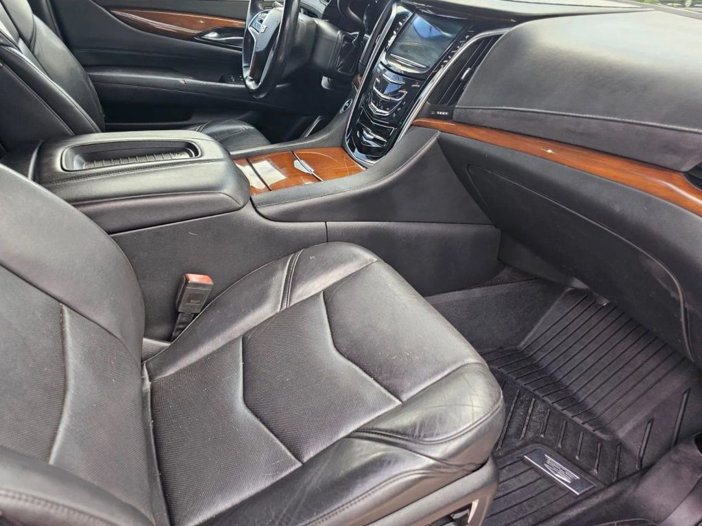 2020 Cadillac Escalade Esv - Image 20 2020 Cadillac Escalade Esv - Image 20