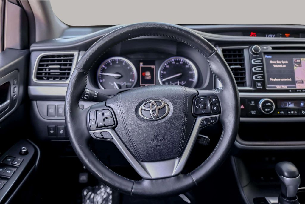 2018 TOYOTA HIGHLANDER SUV V6, 3.5 LITER LIMITED PLATINUM SPORT UTILITY 4D