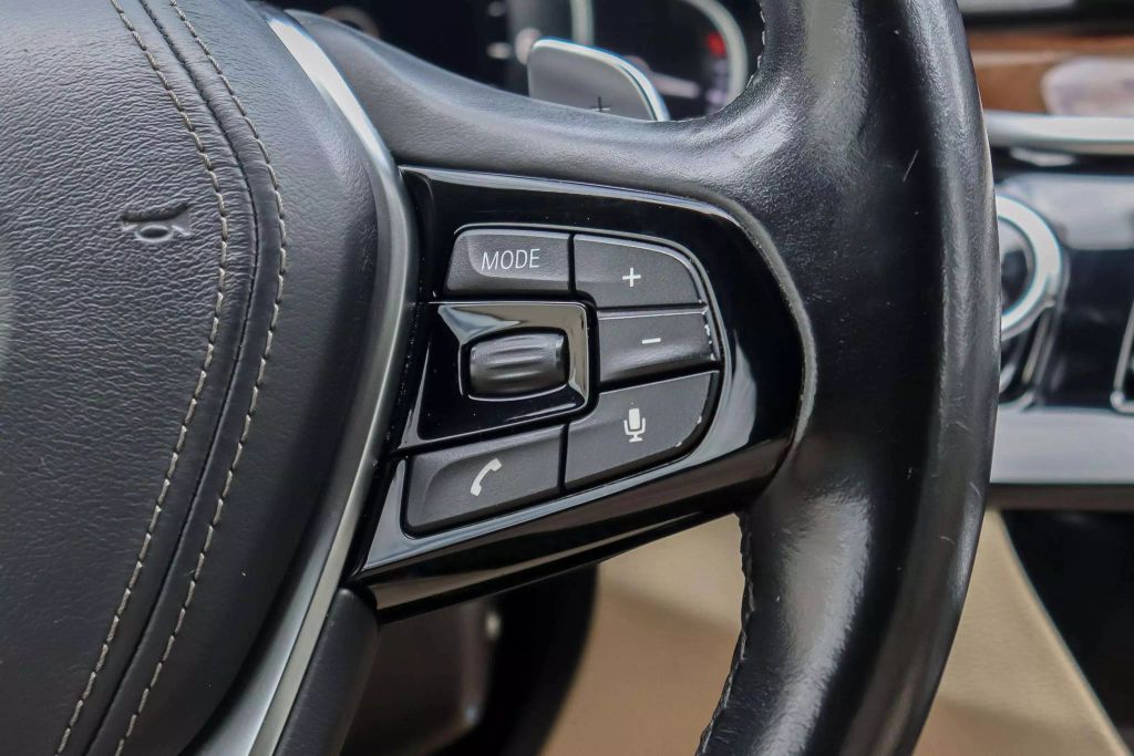 2018 BMW 5 SERIES SEDAN 4-CYL, TWIN TURBO, 2.0 LITER 530I SEDAN 4D