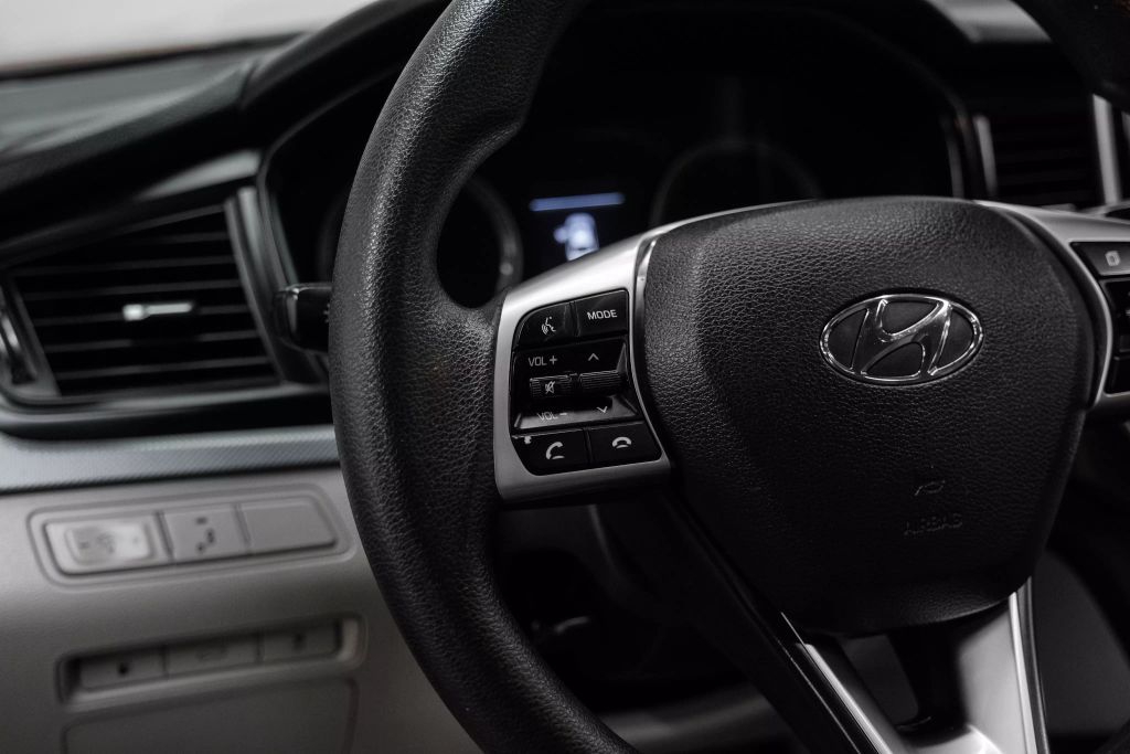 2019 HYUNDAI SONATA SEDAN 4-CYL, SULEV, 2.4 LITER SE SEDAN 4D