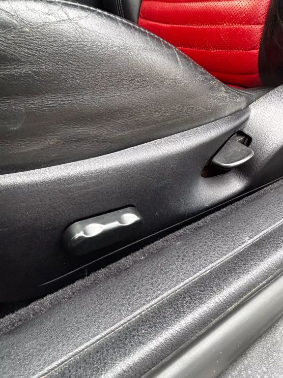 2003 FORD THUNDERBIRD CONVERTIBLE V8, 3.9 LITER CONVERTIBLE 2D