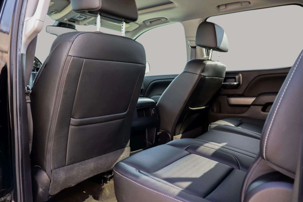 2018 CHEVROLET SILVERADO 1500 CREW CAB PICKUP V8, ECOTEC3, 5.3 LITER Z71 LTZ PICKUP 4D 5 3/4 FT