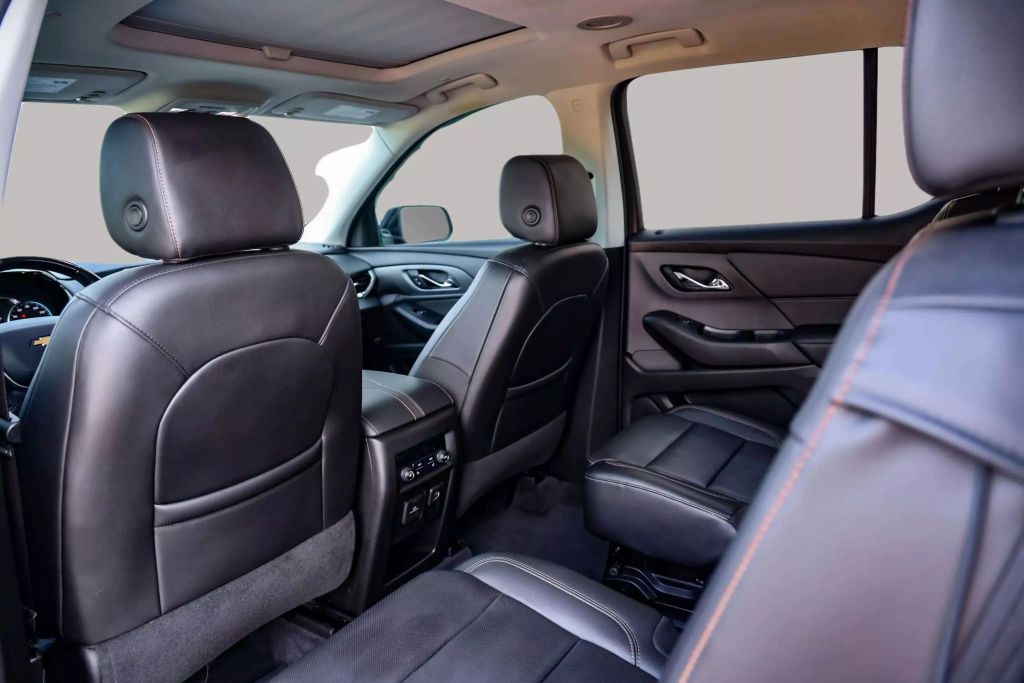 2021 CHEVROLET TRAVERSE SUV V6, 3.6 LITER PREMIER SPORT UTILITY 4D