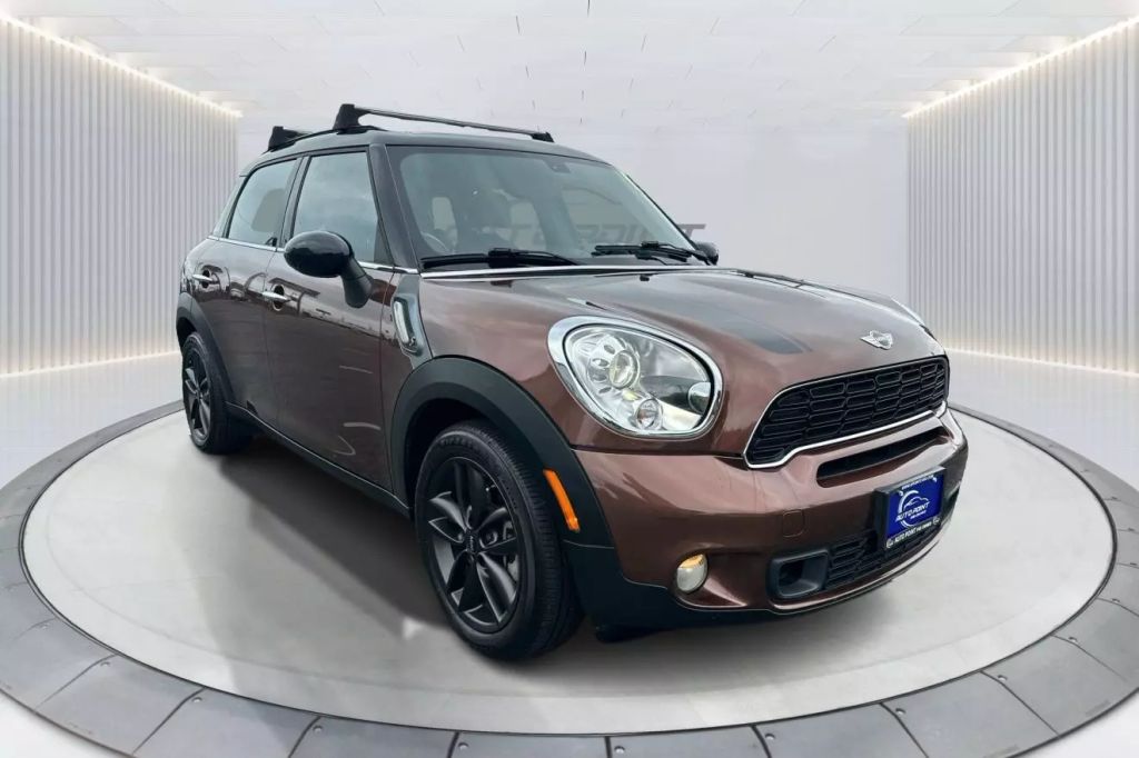 2013 MINI Countryman Countryman S's photo