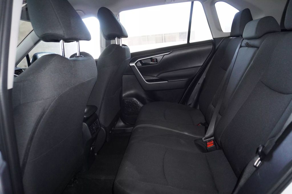 2024 TOYOTA RAV4 SUV 4-CYL, DYNAMIC-FORCE, 2.5 LITER LE SPORT UTILITY 4D