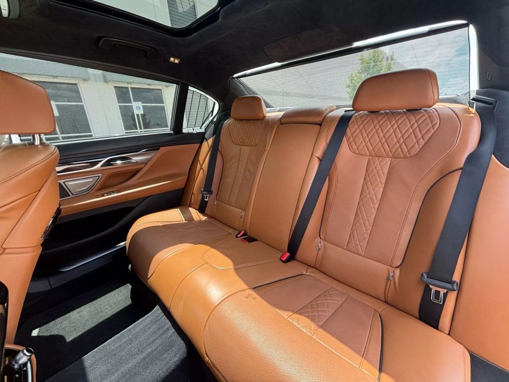 2016 Bmw 7 Series - Image 19 2016 Bmw 7 Series - Image 19