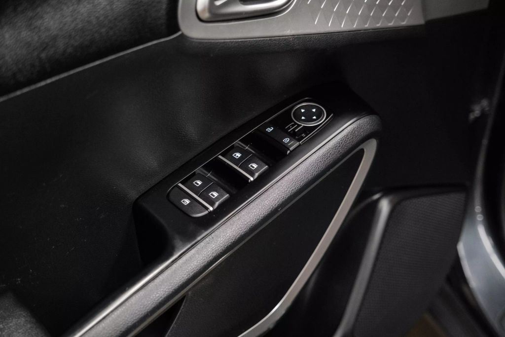 2022 KIA SOUL WAGON 4-CYL, 2.0 LITER LX WAGON 4D