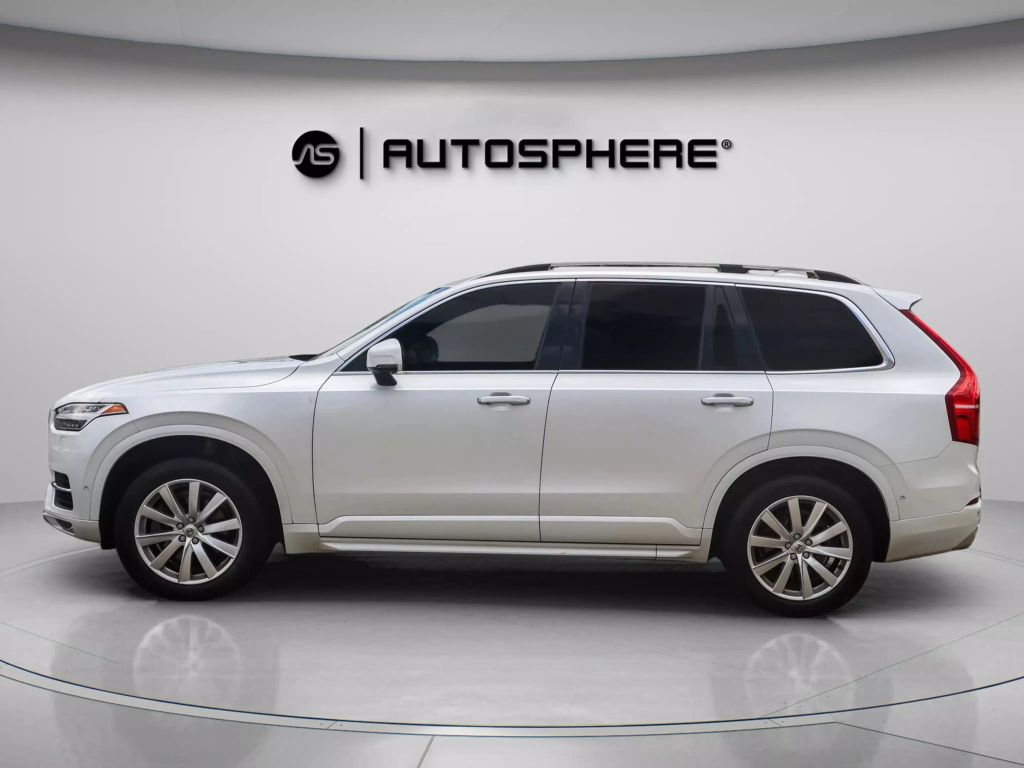 2018 VOLVO XC90 SUV 4-CYL, DRIVE-E, TURBO, SUPERCHARGED, 2.0 LITER T6 MOMENTUM SPORT UTILITY 4D