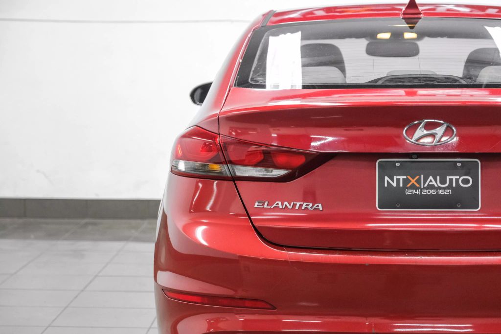 2017 HYUNDAI ELANTRA SEDAN 4-CYL, 2.0 LITER SE VALUE EDITION SEDAN 4D