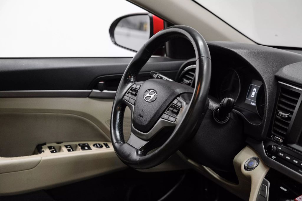 2017 HYUNDAI ELANTRA SEDAN 4-CYL, 2.0 LITER SE VALUE EDITION SEDAN 4D