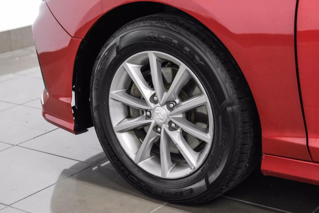 2019 HYUNDAI SONATA SEDAN 4-CYL, SULEV, 2.4 LITER SE SEDAN 4D