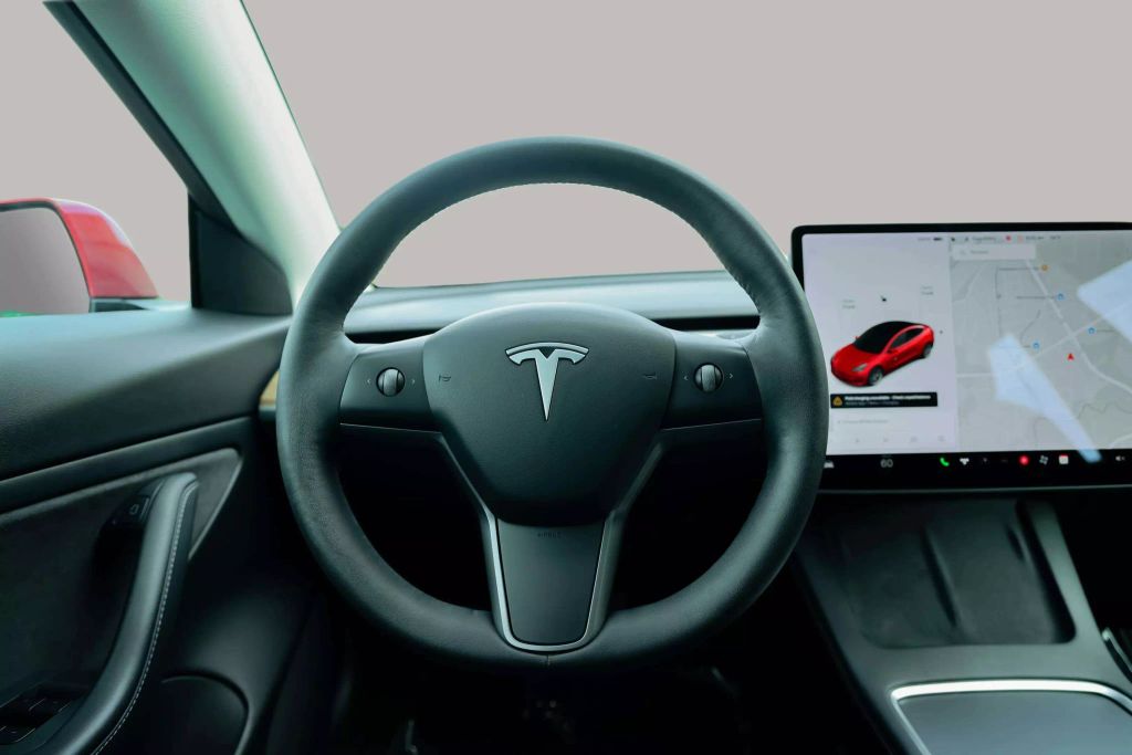 2021 TESLA MODEL 3 SEDAN DUAL ELECTRIC MOTORS LONG RANGE SEDAN 4D