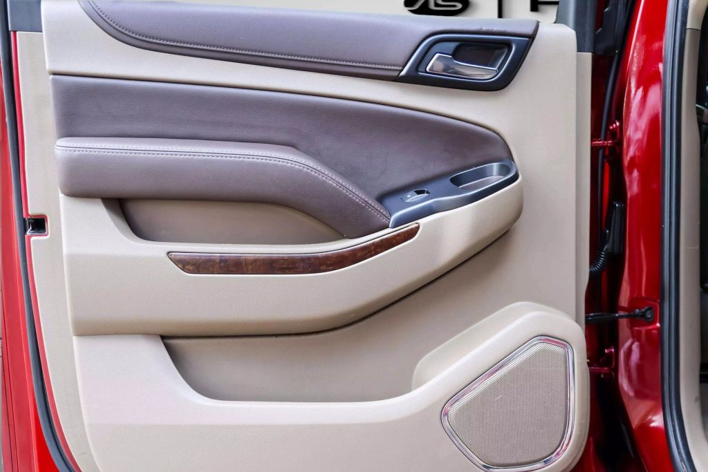 2019 CHEVROLET SUBURBAN SUV V8, ECOTEC3, 5.3 LITER LT SPORT UTILITY 4D