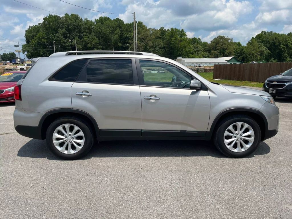 Used 2015 Kia Sorento EX with VIN 5XYKU4A7XFG613133 for sale in Cookeville, TN