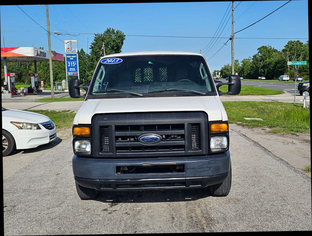 2013 Ford E250 Cargo - Image 2