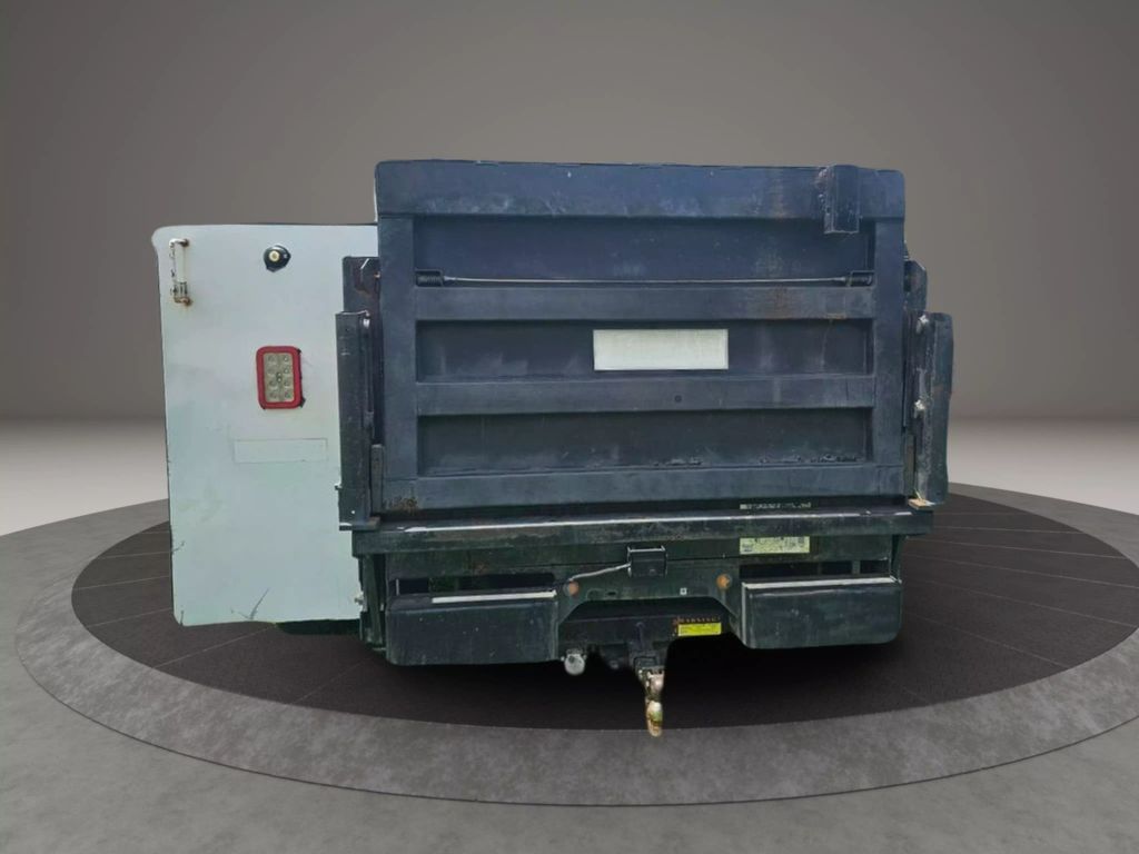 2018 Ford F350 Super Duty Super Cab & Chassis - Image 7 2018 Ford F350 Super Duty Super Cab & Chassis - Image 7