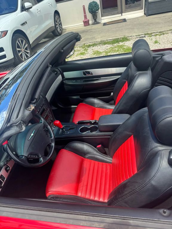 2003 FORD THUNDERBIRD CONVERTIBLE V8, 3.9 LITER CONVERTIBLE 2D