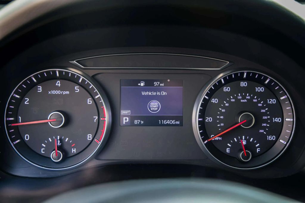 2019 KIA CADENZA SEDAN V6, GDI, 3.3 LITER PREMIUM SEDAN 4D