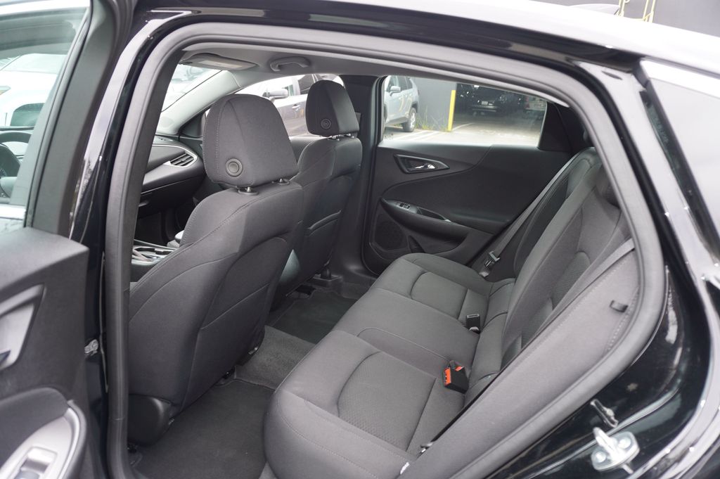 2025 CHEVROLET MALIBU SEDAN 4-CYL, TURBO, 1.5 LITER RS SEDAN 4D