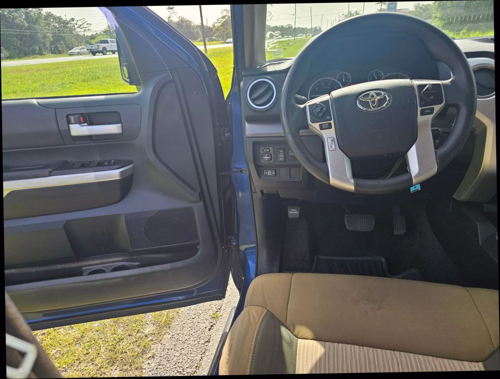 2014 Toyota Tundra Double Cab - Image 12 2014 Toyota Tundra Double Cab - Image 12