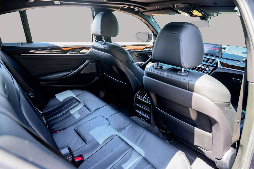 2017 BMW 5 SERIES SEDAN 6-CYL, TURBO, 3.0 LITER 540I SEDAN 4D