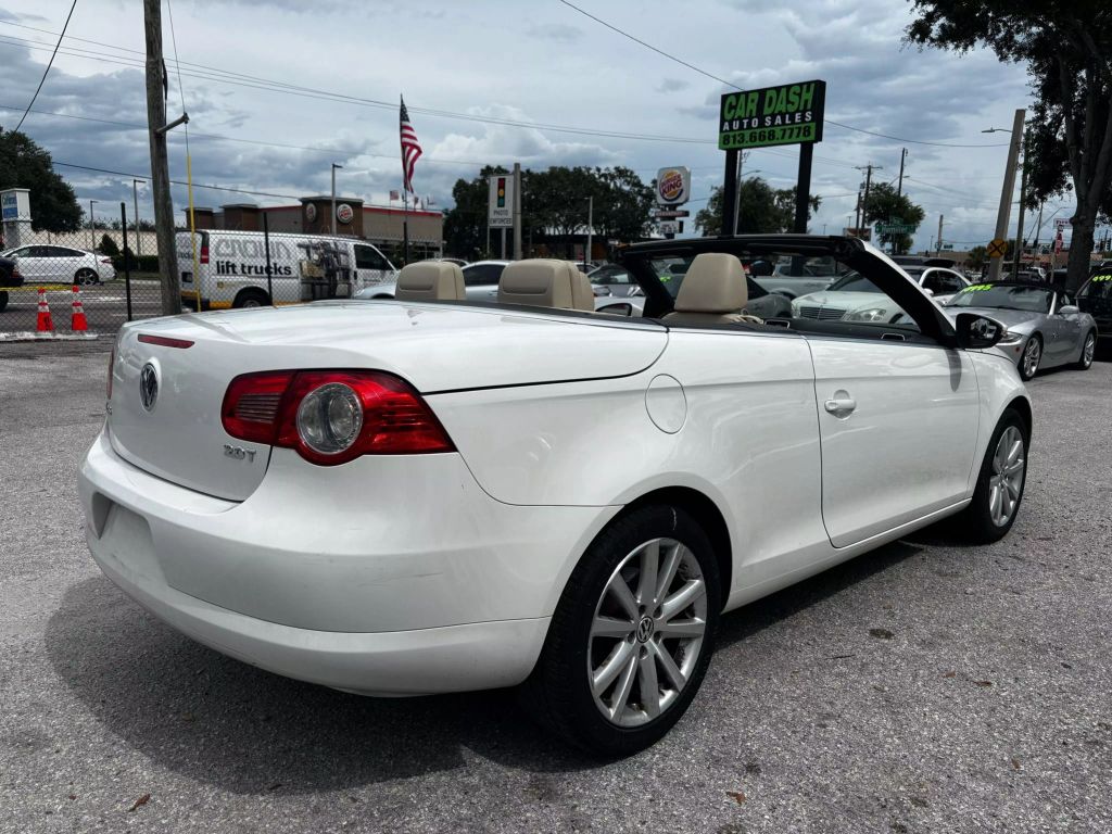 2009 VOLKSWAGEN EOS CONVERTIBLE 4-CYL, TURBO, 2.0 LITER KOMFORT CONVERTIBLE 2D