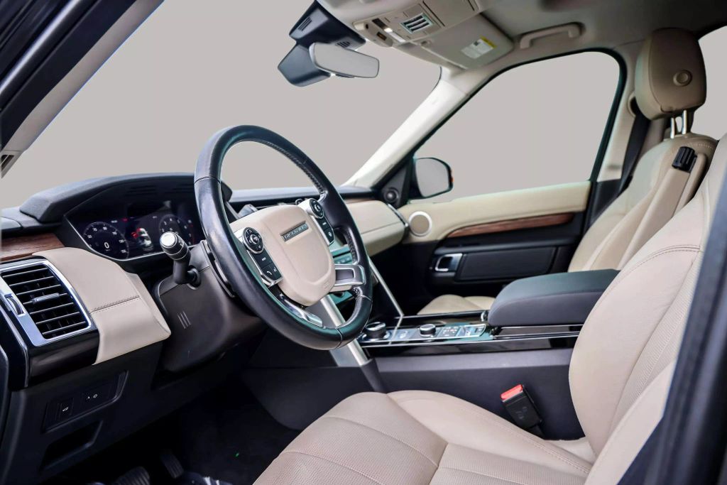 2018 LAND ROVER DISCOVERY SUV V6, SUPERCHARGED, 3.0 LITER HSE SPORT UTILITY 4D