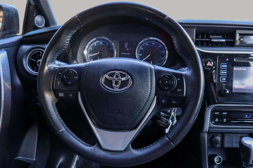2018 TOYOTA COROLLA SEDAN 4-CYL, 1.8 LITER SE SEDAN 4D
