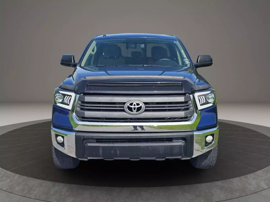 2014 Toyota Tundra Double Cab - Image 2 2014 Toyota Tundra Double Cab - Image 2