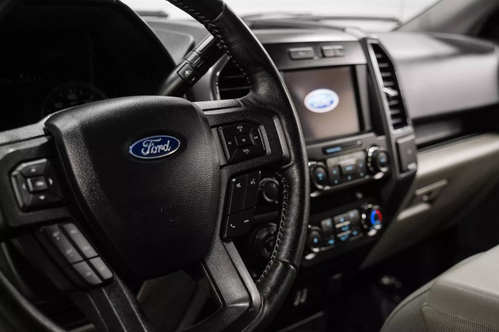 2019 FORD F150 SUPERCREW CAB PICKUP V6, ECOBOOST, TWIN TURBO, 3.5 LITER XLT PICKUP 4D 5 1/2 FT