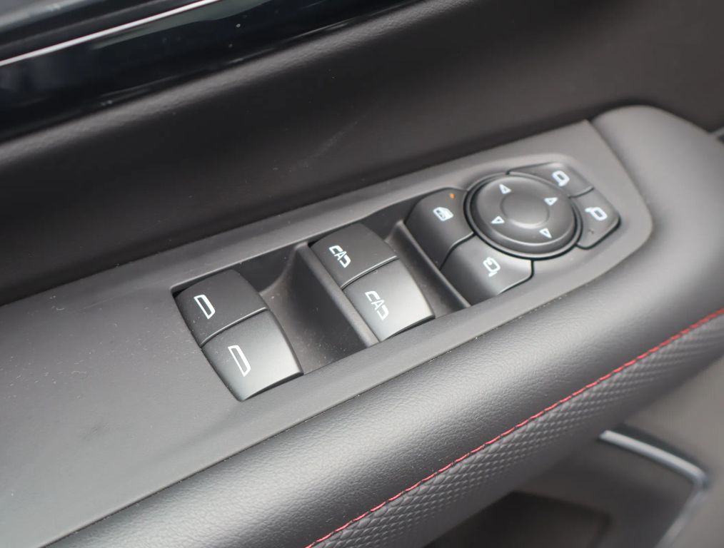 2025 CHEVROLET TAHOE SUV V8, ECOTEC3, 5.3 LITER RST SPORT UTILITY 4D