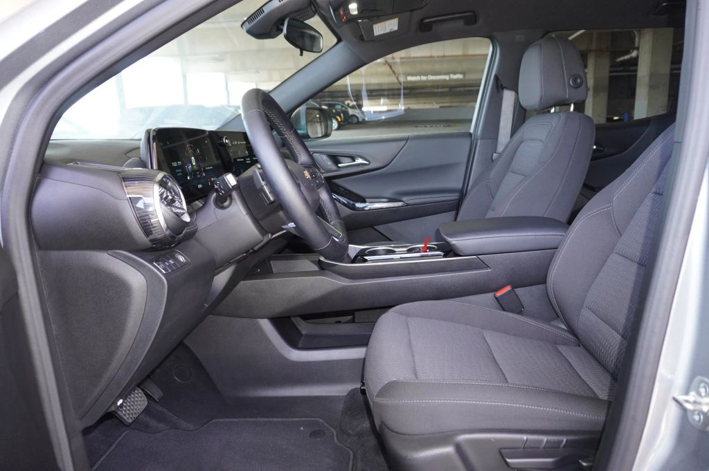 2025 CHEVROLET EQUINOX SUV 4-CYL, TURBO, 1.5 LITER LT SPORT UTILITY 4D