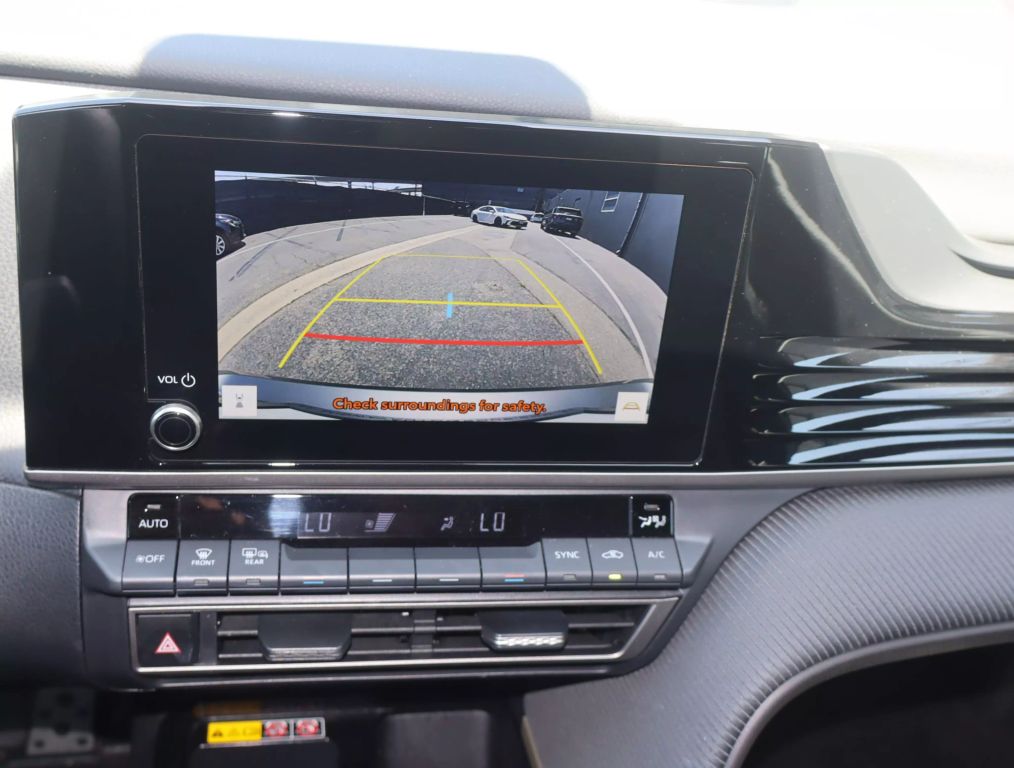 2025 TOYOTA CAMRY SEDAN 4-CYL, HYBRID, 2.5 LITER SE SEDAN 4D