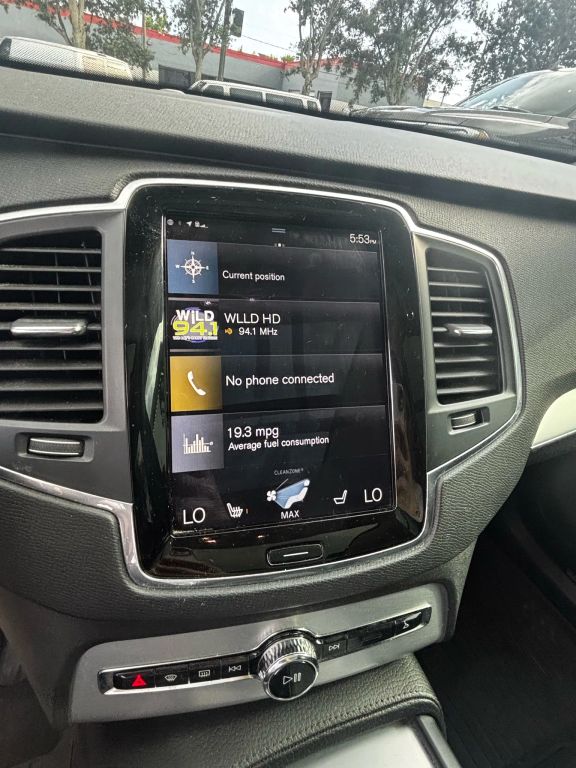2017 VOLVO XC90 SUV 4-CYL, DRV-E SPRCHGD 2.0T T6 MOMENTUM SPORT UTILITY 4D