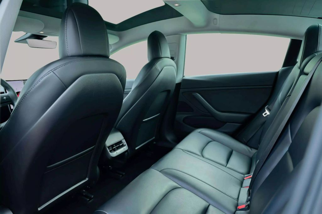 2021 TESLA MODEL 3 SEDAN DUAL ELECTRIC MOTORS LONG RANGE SEDAN 4D