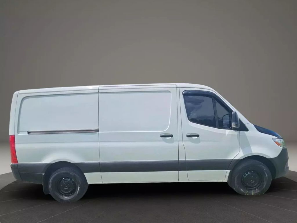 2022 Mercedes-benz Sprinter 2500 Cargo - Image 7 2022 Mercedes-benz Sprinter 2500 Cargo - Image 7