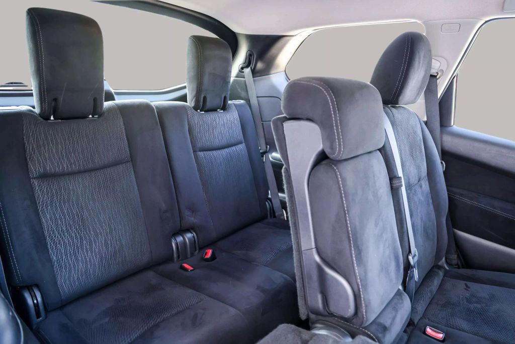 2015 NISSAN PATHFINDER SUV V6, 3.5 LITER SV SPORT UTILITY 4D