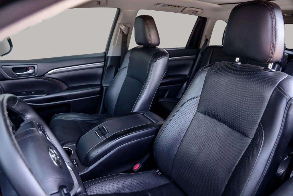 2018 TOYOTA HIGHLANDER SUV V6, 3.5 LITER LIMITED PLATINUM SPORT UTILITY 4D
