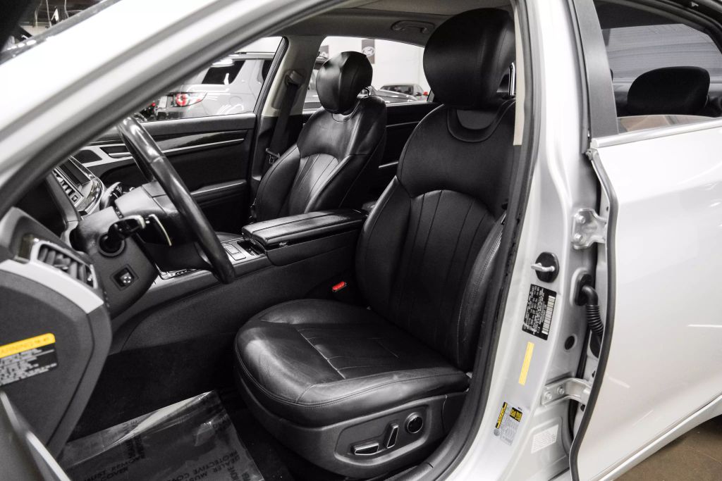2017 GENESIS G80 SEDAN V6, 3.8 LITER 3.8 SEDAN 4D