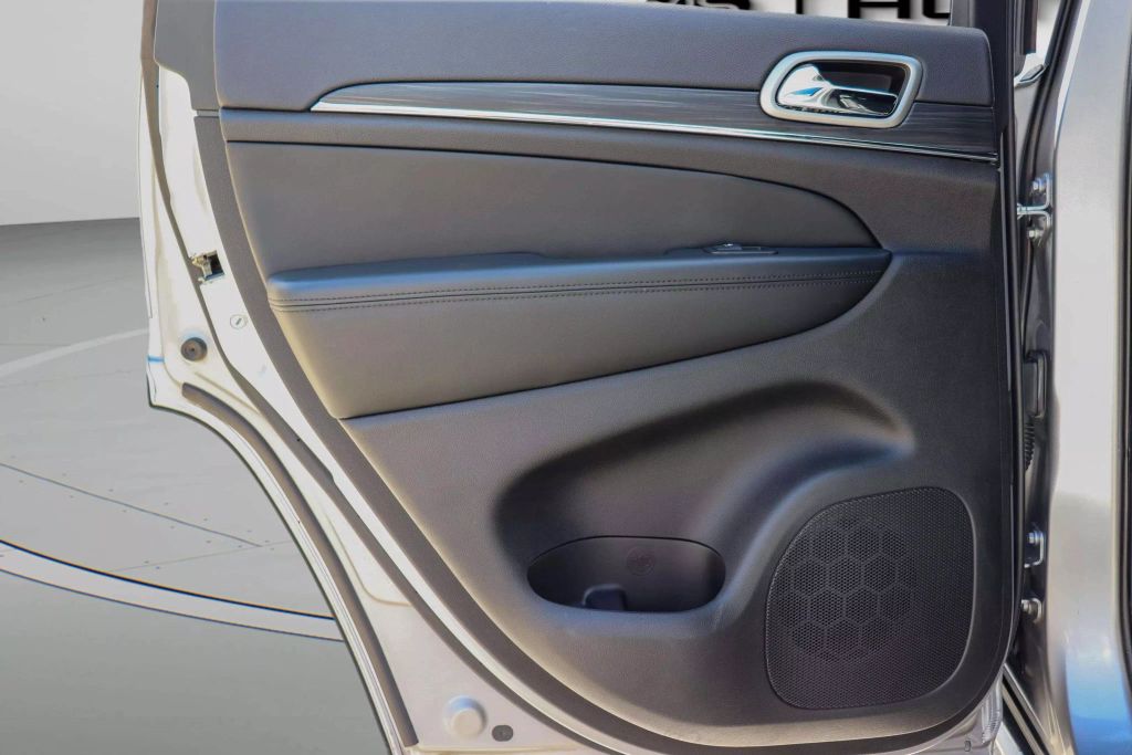 2021 JEEP GRAND CHEROKEE SUV V6, VVT, 3.6 LITER LIMITED SPORT UTILITY 4D