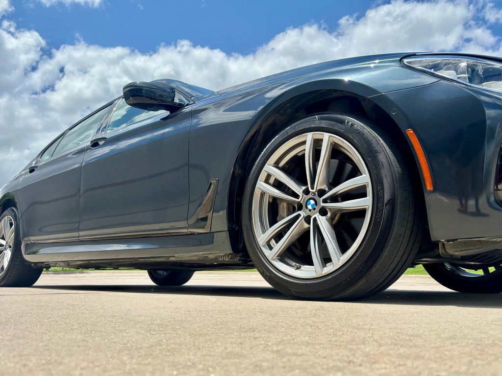 2016 Bmw 7 Series - Image 9 2016 Bmw 7 Series - Image 9