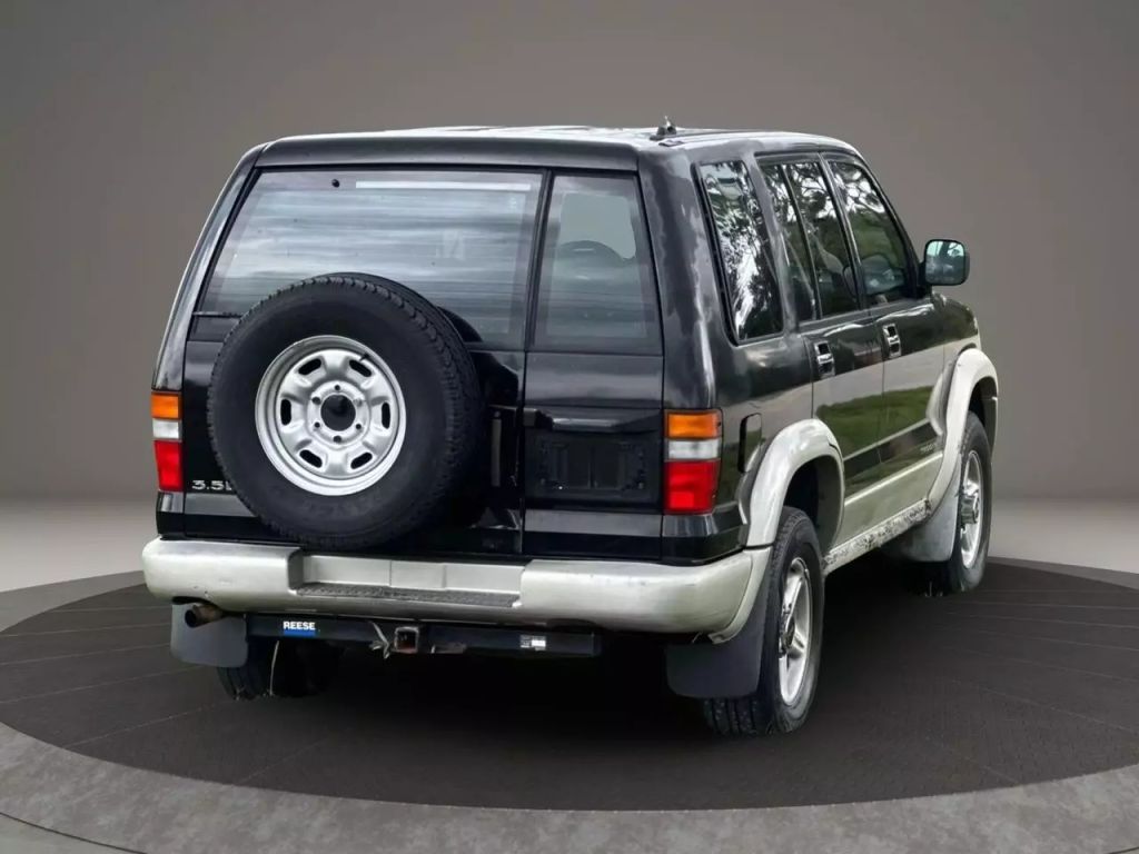 1999 Isuzu Trooper - Image 6 1999 Isuzu Trooper - Image 6